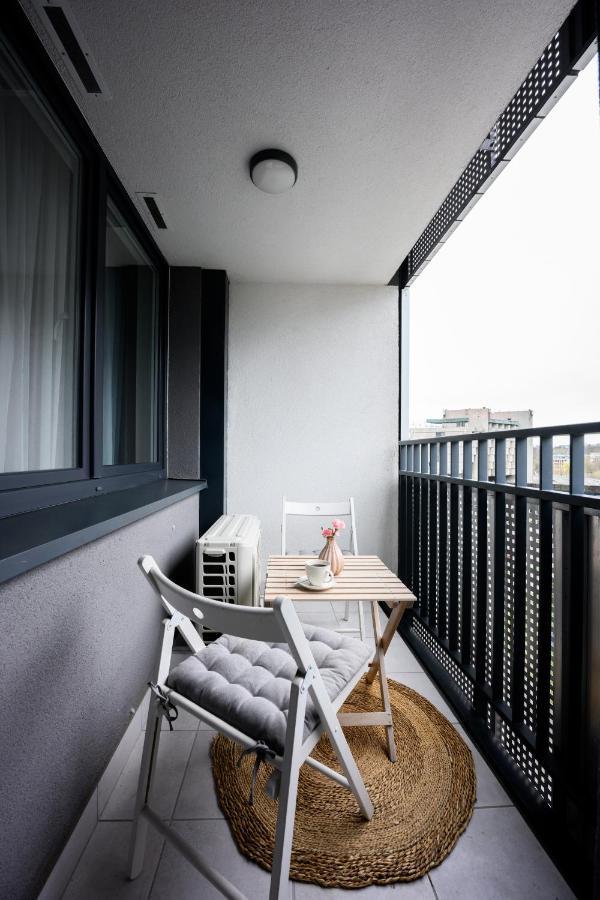 Native Apartments Barska 69 Kraków Zewnętrze zdjęcie